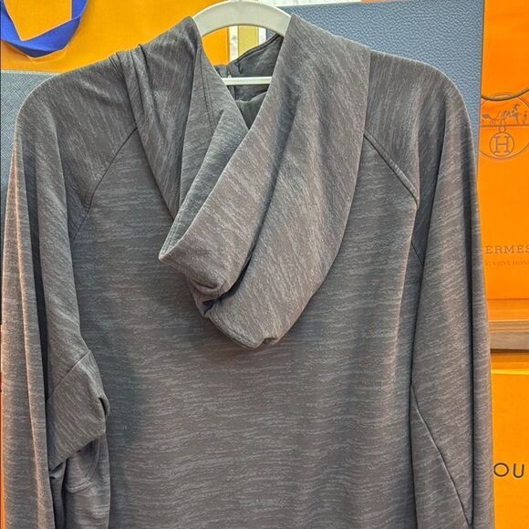 Men's Lulu Charcoal Full-Zip Hoodie - Picture 4 of 5